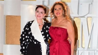 طول الوقت بنتحسد.. إلهام شاهين عن علاقتها بـ يسرا: أسرية مش بس فنية