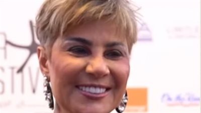 مفيدة شيحة: نجاحي بفضل دعوات أمي.. ونفسي أكون جدة قريبًا 