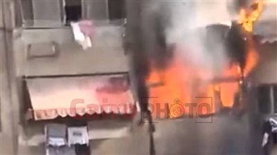 الحماية المدنية ببورسعيد تسيطر على حريق بشرفة عقار وتنقذ طفلين | صور وفيديو 