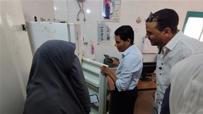 وكيل وزارة الصحة بالأقصر يتفقد عددًا من المنشآت الصحية بالزينية.. وختام القافلة الطبية بمركز شباب الحبيل 