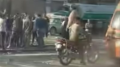 جهات التحقيق تُصرّح بدفن جثماني سيدة وصغيرها ضحايا حادث قطار السويس