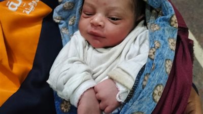 العثور على رضيع بجوار مقلب قمامه بالمنيا.. وإيداعه بدار رعاية