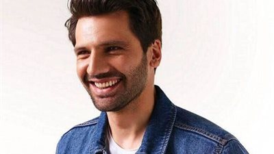 اليوم.. جلسة حوارية مع النجم التركي كآن أورغانجي أوغلو في مهرجان الجونة السينمائي