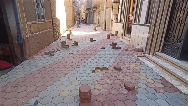 تركيب بلاط الانترلوك