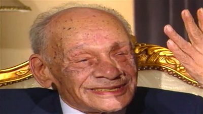 في ذكرى ميلاد الفنان محمد توفيق.. حكاية وسام منحه له جمال عبد الناصر وأُخذ منه بسبب مرضه 