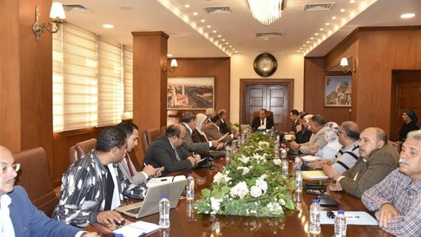 محافظ بورسعيد 