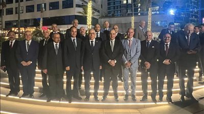 في إطار مد جسور التواصل مع أبناء مصر بالخارج.. النائب العام يلتقي قضاة مصر العاملين بدولة الإمارات