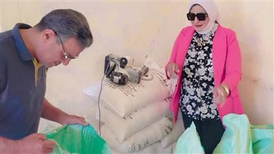 ضبط مخزن يعيد تدوير الدقيق المدعم بالضبعة و2 طن سولار قبل بيعه في السوق السوداء بمطروح 