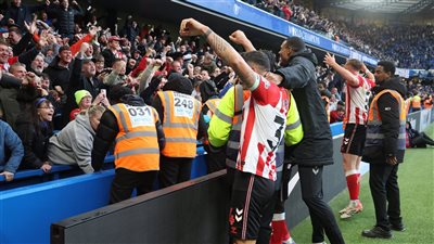 يوم تاريخي في الدوري الإنجليزي.. نيوكاسل وسندرلاند يخطفان الفوز في الدقيقة الـ90