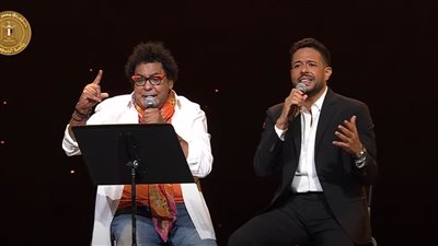 منير وحماقي يقدمان أغنية لـ فلسطين أمام الرئيس السيسي في احتفالية وطن السلام