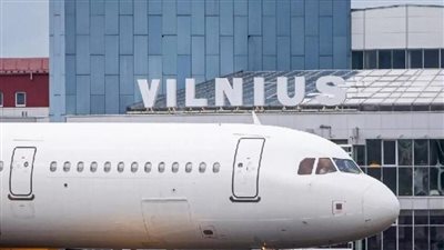 اضطرابات جوية تشهدها أوروبا.. ليتوانيا تغلق مطار فيلنيوس لليوم الثاني بعد اختراق مناطيد للمجال الجوي