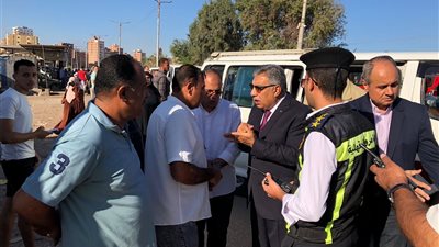 محافظ الدقهلية يوجه بتشغيل خطوط ميكروباص جديدة بالمنصورة