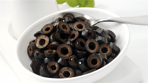 طريقة عمل الزيتون