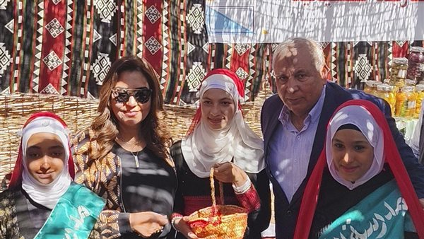 وزيرا التنمية المحلية