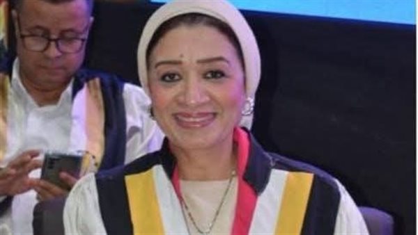 الدكتورة مديحة حسني