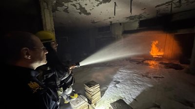 دون إصابات.. السيطرة على حريق داخل مطعم ديليزيا جيلاتو بمول ذا يارد بالتجمع