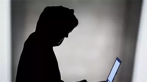 فتاة - تعبيرية 