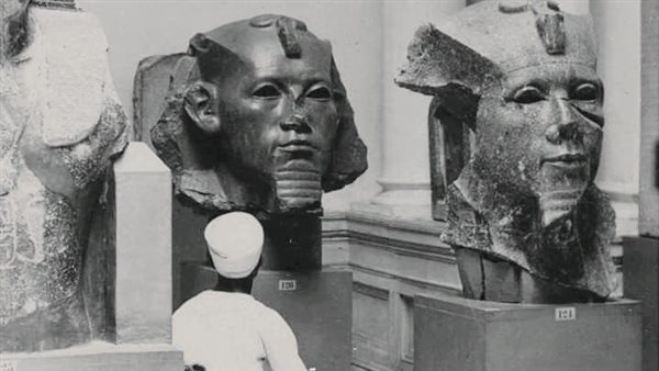 القطعة الأثرية