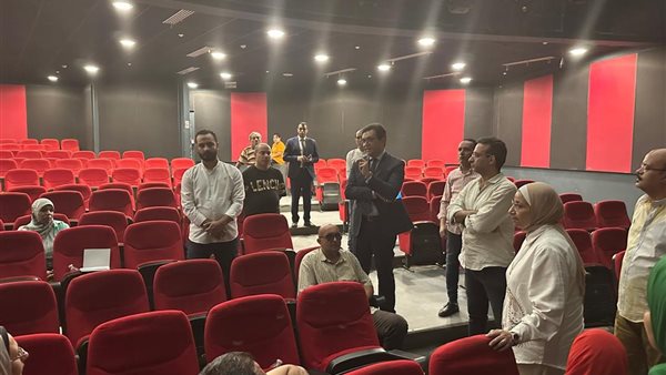 الوزير يتفقد المركز