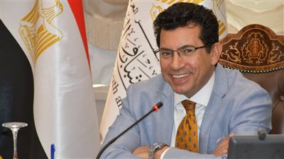 وزير الرياضة يهنئ بعثة المنتخب المصري للتايكوندو بعد حصد ذهبية بطولة العالم بالصين