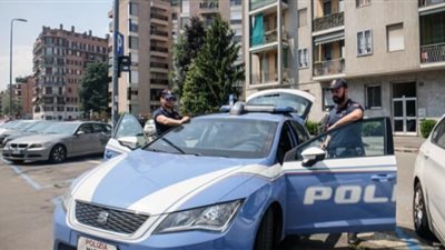 اعتداء صادم في ميلانو.. مهاجرة مغربية تتعرض للضرب أمام ابنتها لأنها لم ترتدِ الحجاب