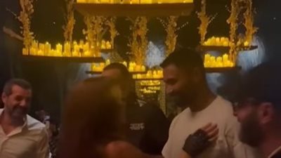 إليسا تتغزل في كريم فهمي بعيد ميلادها في حضور أحمد السقا وماجد المصري