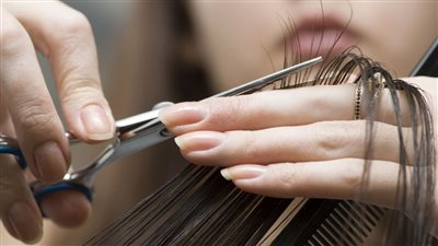 دعاء قص الشعر للنساء بعد التسمية.. 16 خرافة حولته لإجراء تشاؤمي