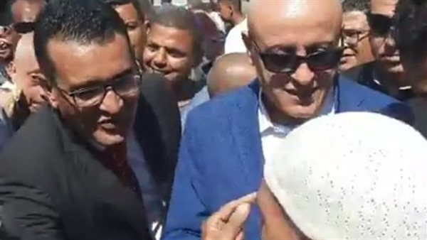 محافظ الأقصر يستجيب