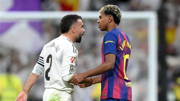 لامين يامال لاعب