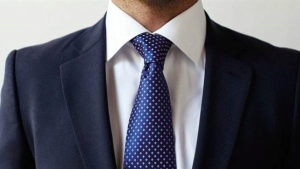 طريقة ربط الكرافتة