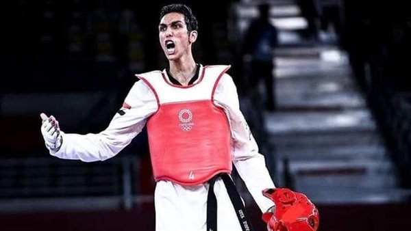 البطل الأولمبي سيف