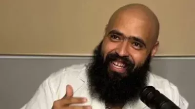 غدًا محاكمة البلوجر محمد عبد العاطي لاتهامه بنشر فيديوهات مُخلة 