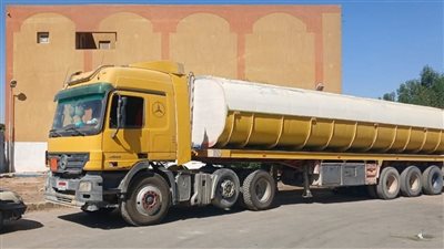 ضبط سيارة محملة بـ48 ألف لتر سولار مدعم قبل تهريبها شرق النفق بالسويس