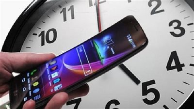 غدًا منتصف الليل.. تطبيق التوقيت الشتوي رسميًا في مصر وهذه إعدادات تغيير الساعة