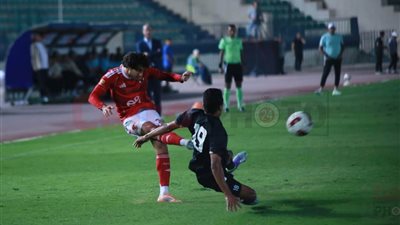 نتيجة مباراة الأهلي وبتروجيت.. الأحمر يفقد نقطتين في صراع صدارة الدوري