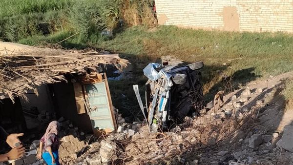 انقلاب سيارة ملاكي