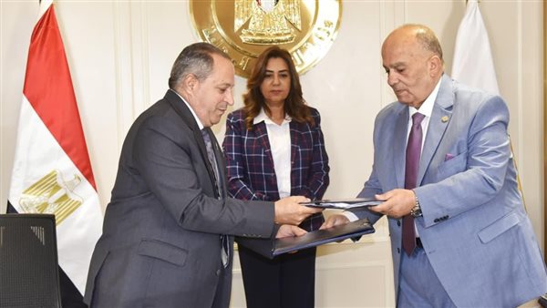 محافظ بورسعيد 