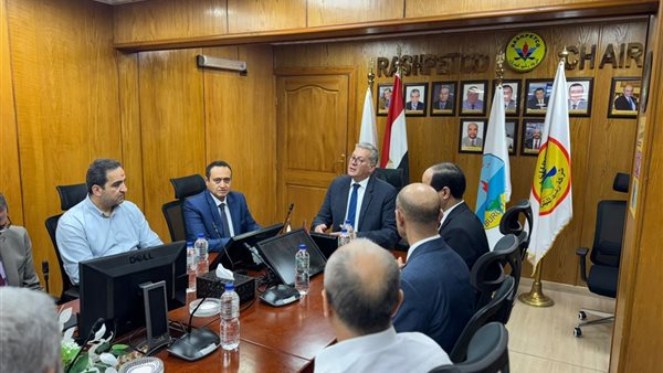 خلال الزيارة