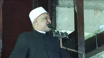 خطيب الجامع الأزهر: الإحسان يقتضي أن يؤدي كلٌّ منا واجبه على أكمل وجه