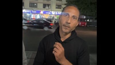 صاحب واقعة رفع علم من على الأرض: مينفعش رئيس الدولة دي يبقى معدي ويشوف الأعلام مرفوعة وعلم بلده على الأرض