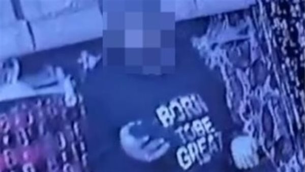 فيديو المتهمة بسرقة