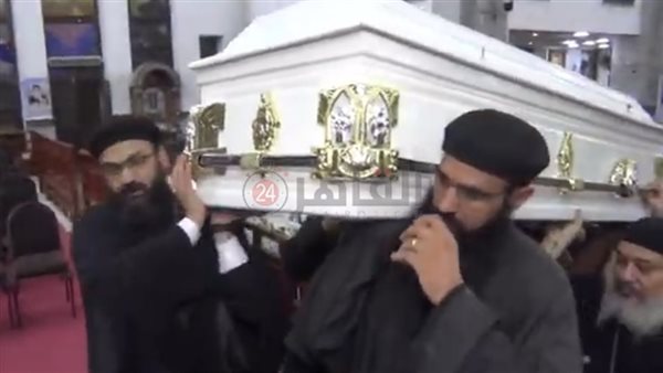 وصول الجثامين إلى