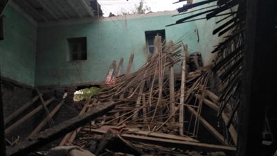 انهيار جزء من منزل 3 طوابق بمركز منفلوط في أسيوط