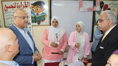 محافظ القليوبية يدشن مبادرة عيون أطفالنا مستقبلنا لفحص نظر أكثر من 450 ألف طالب بالمجان