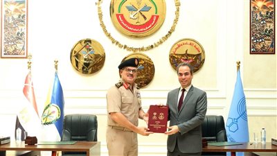 الأكاديمية العسكرية للدراسات العليا والاستراتيجية توقع بروتوكول تعاون مع الهيئة الوطنية للإعلام