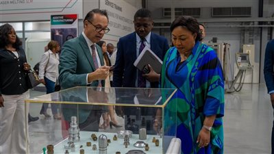 السيدة الأولى لجمهورية الكونغو الديمقراطية تزور الجامعة الألمانية بالقاهرة | صور