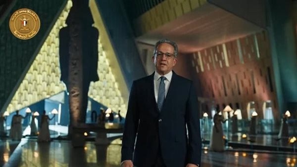 الدكتور خالد العناني،