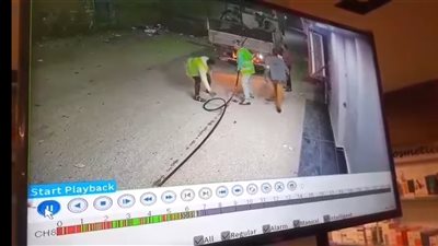 تداول مقطع فيديو يوثّق سرقة كابلات الإنترنت في سوهاج