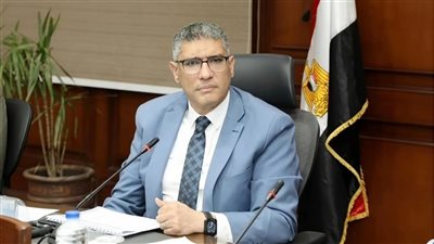 محافظ الجيزة: التوك توك له بعض الإيجابيات.. ومنعناه من الشوارع الرئيسية حمايةً للمواطنين وتنظيمًا للمرور