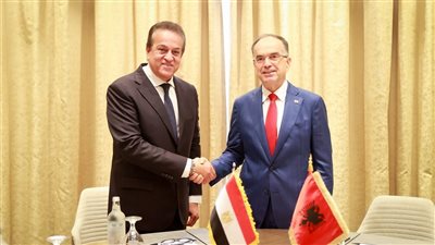 وزير الصحة يلتقي رئيس ألبانيا لبحث التعاون في مكافحة الأمراض السارية 